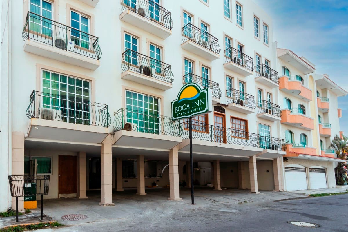 Boca Inn Hotel & Suites imagen 1